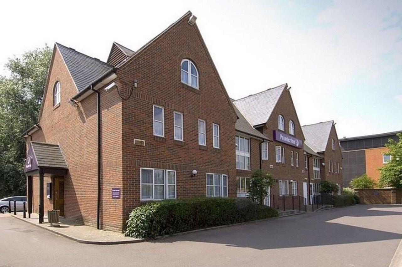Premier Inn Abingdon ภายนอก รูปภาพ